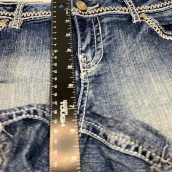 Maurices Bandana Jean Shorts Sz 7/8 Blue Bootie Embroidered Pocket Stretch Short - Picture 12 of 13